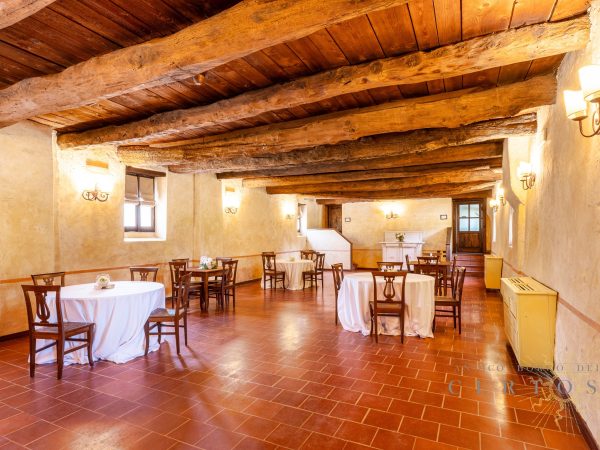 Arredi in stile classico e atmosfera romantica per eventi memorabili
